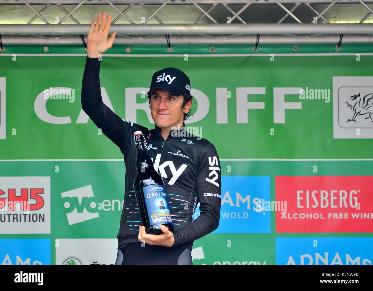 Cardiff, Royaume-Uni. Sep 10, 2017. 10 aug 17. Cardiff, Pays de Galles, Royaume-Uni. l'énergie ovo tour of Britain stade 8 finitions de Worcester à Cardiff sur un tour du circuit 3 rue. Geraint Thomas (sky) remporte le prix du meilleur coureur britannique adnams dans sa ville natale.La victoire était pris dans un sprint par edvald Boasson Hagen et le grand gagnant de la course cycliste a été lars boom.Photo credit : Ian homer/Alamy Banque D'Images