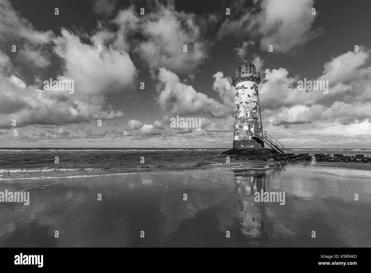 Du point phare de talacre beach, Ayr, au nord du Pays de Galles Banque D'Images