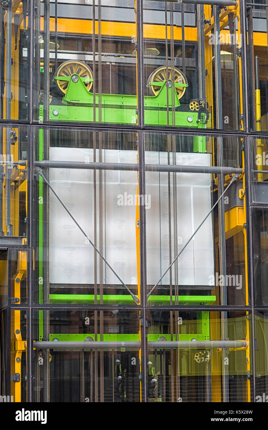 Le Leadenhall Building ascenseurs Banque D'Images