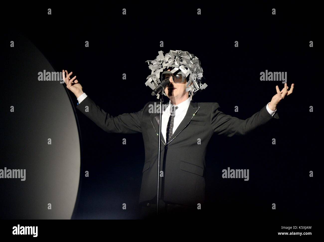 Pet Shop Boys, Neil Tennant. bestival music festival, succession de Lulworth, Dorset, UK. crédit : finnbarr webster/Alamy live news Banque D'Images