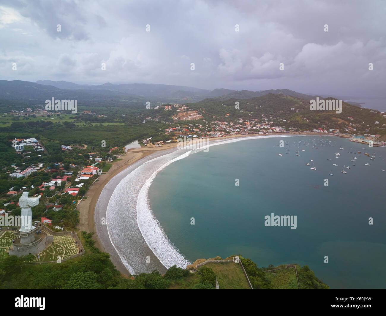 Ocean bay dans la ville de San Juan del Sur au Nicaragua Banque D'Images
