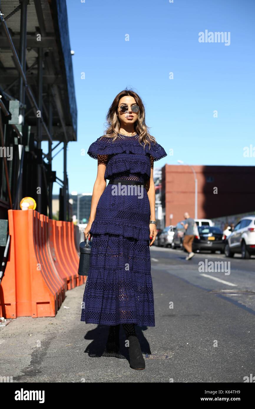 New York City, USA. 09Th sep 2017. blogger annabelle fleur posant dehors de la self portrait défilé lors de la fashion week de new york - 9 septembre 2017 - Photo : manhattan piste/valentina ranieri ***pour un usage éditorial uniquement*** | verwendung weltweit/dpa/Alamy live news Banque D'Images