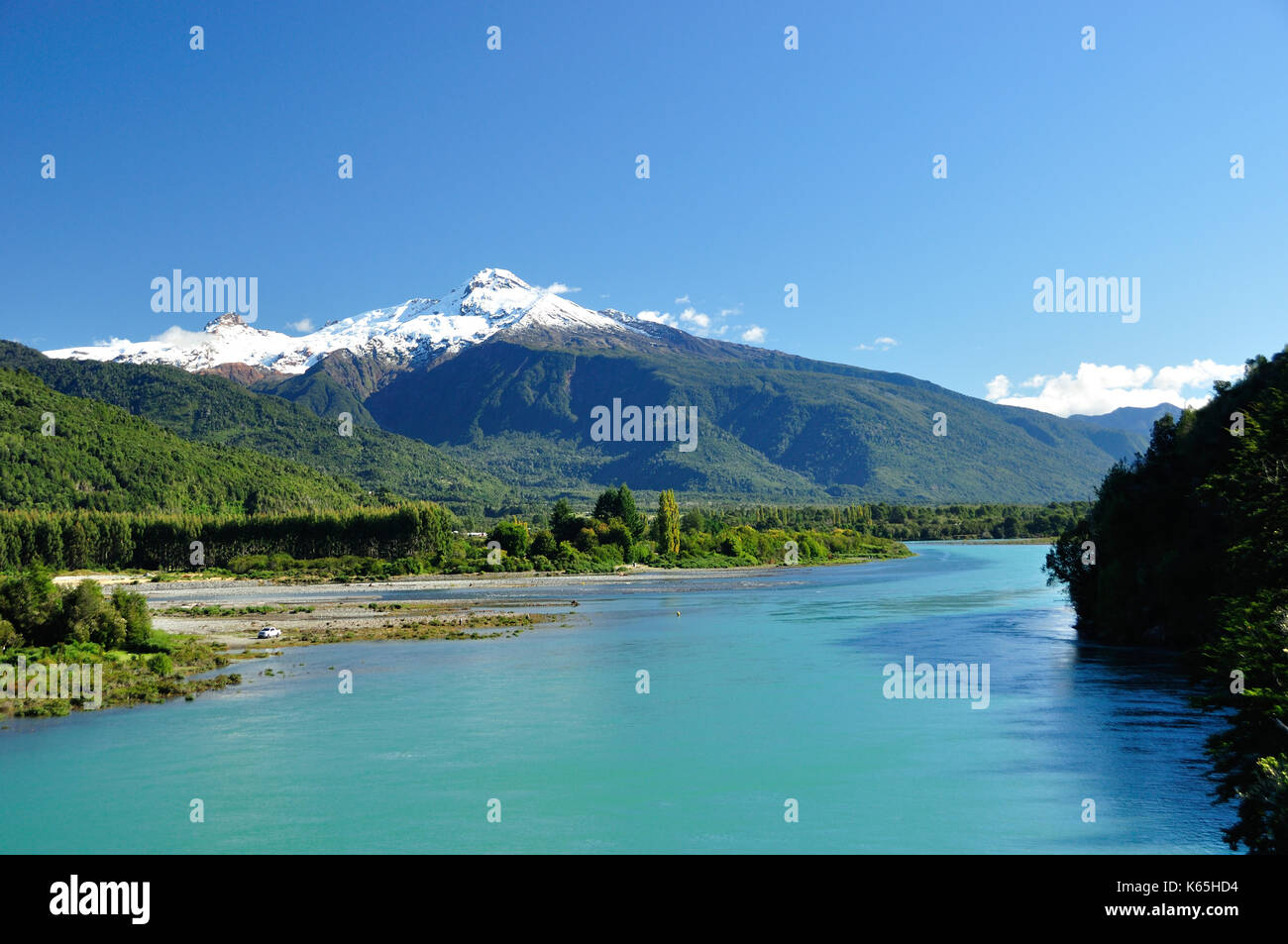 Volcan yate au Chili, Patagonie, vu sur un road trip sur la Carretera Austral Banque D'Images