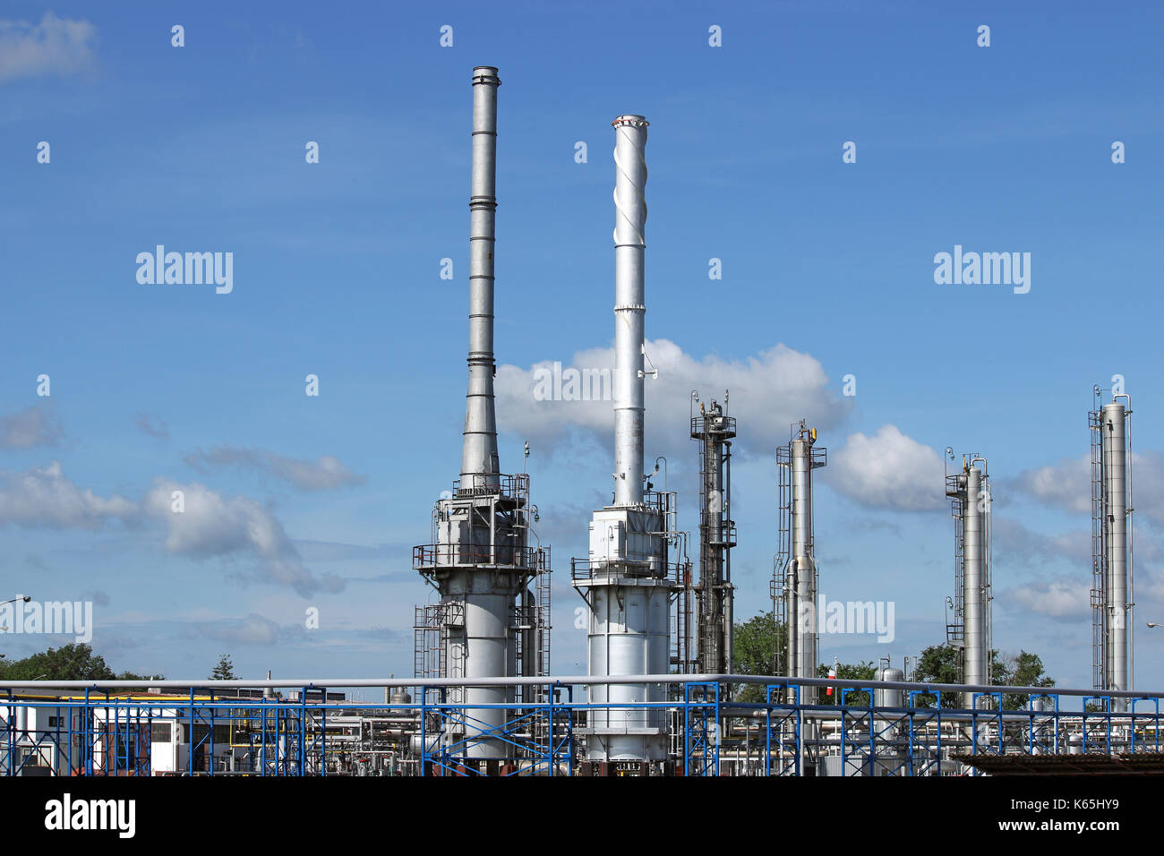 Zone de l'industrie de l'usine pétrochimique de raffinerie Banque D'Images