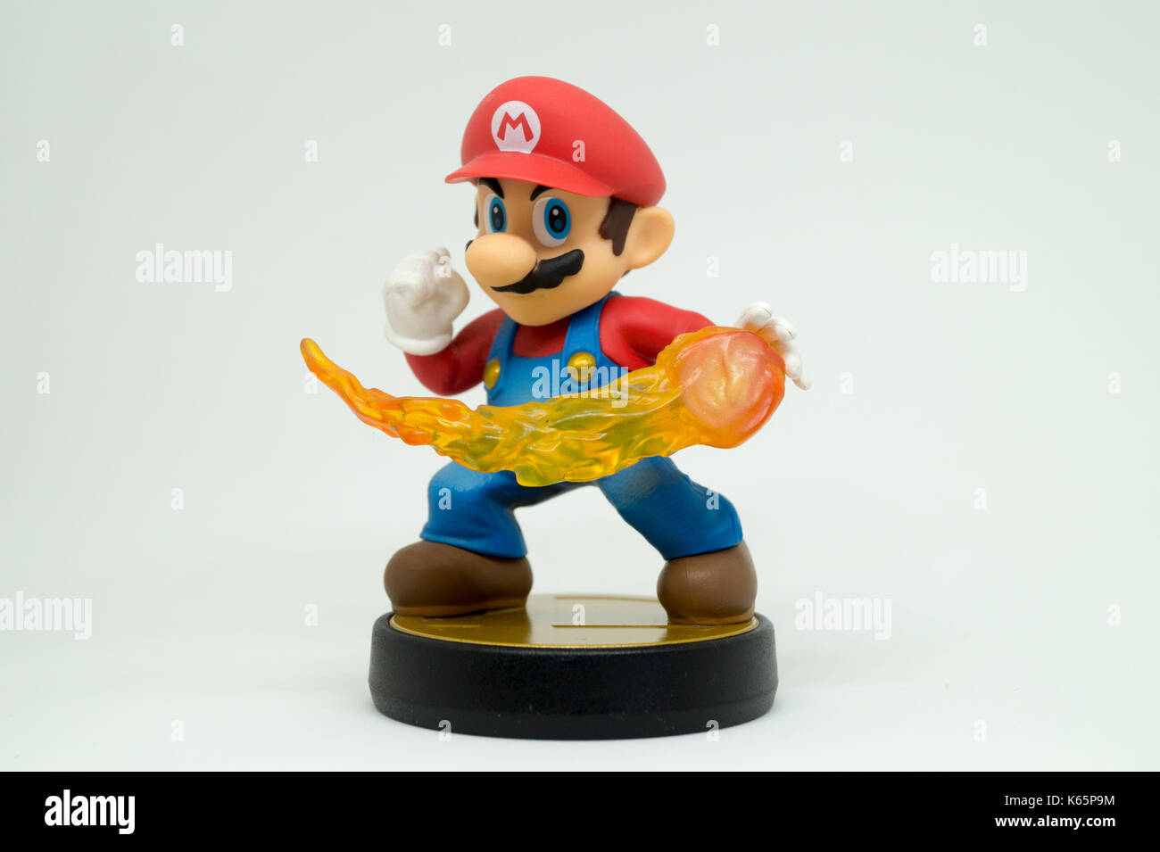 Nintendo super smash bros amiibo collection figure mario Banque D'Images