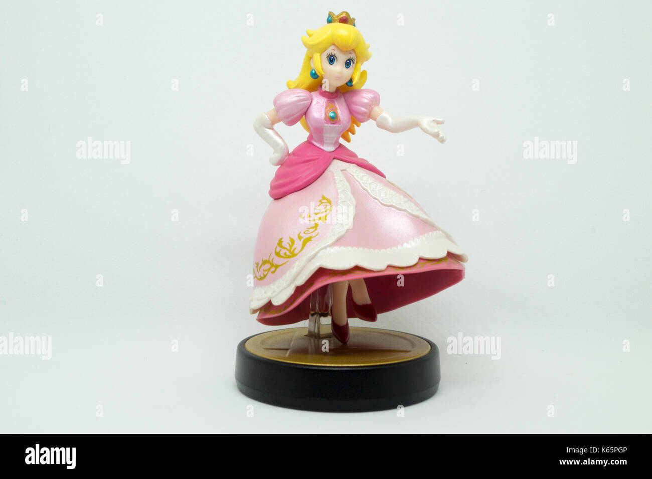 Nintendo super smash bros amiibo collection figure princesse Peach Banque D'Images