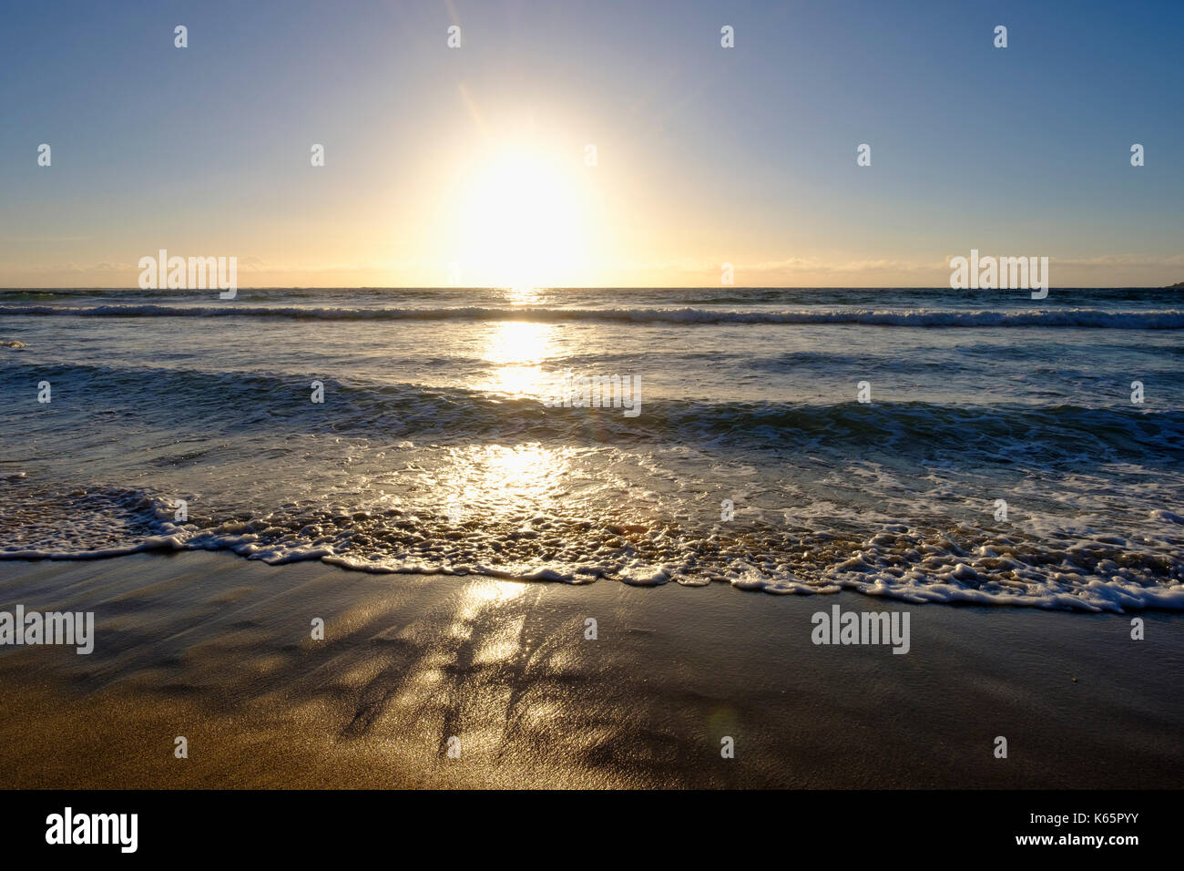 Coucher du soleil, de la plage de sennen cove, sennen, Cornwall, Angleterre, Grande-Bretagne Banque D'Images