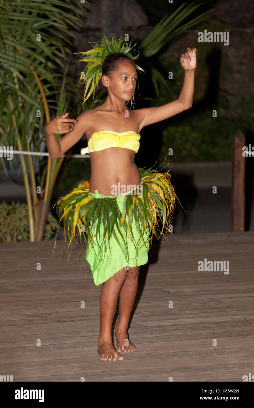 Danseur, la danse traditionnelle, l'île, bora bora, îles de la société, Polynésie française Banque D'Images