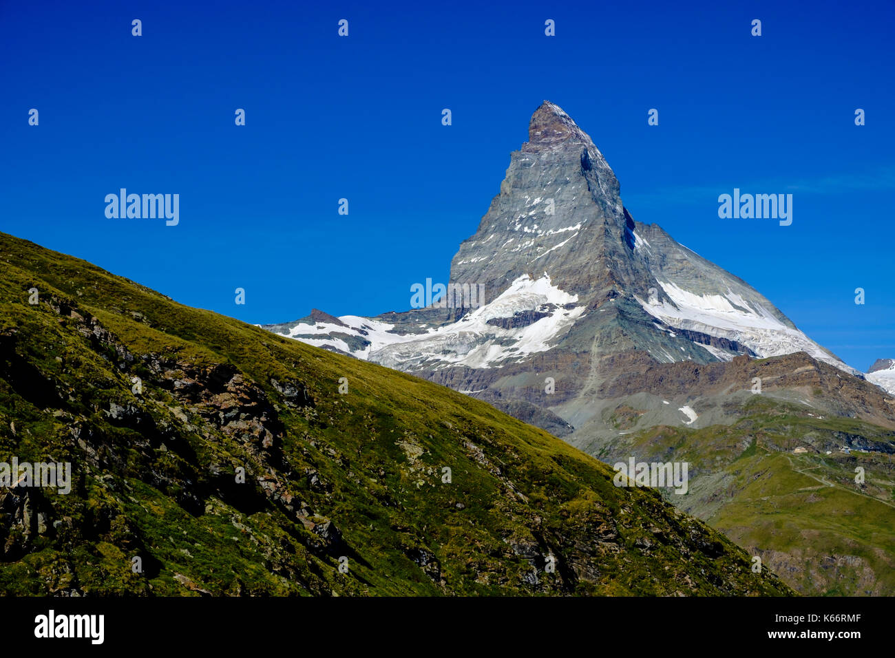 L'Est et la face nord du mont Cervin, Monte Cervino, avec ciel bleu clair Banque D'Images