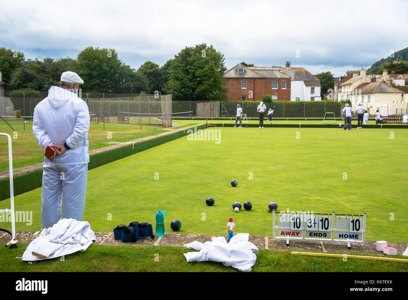 Men playing boules à London, England Banque D'Images