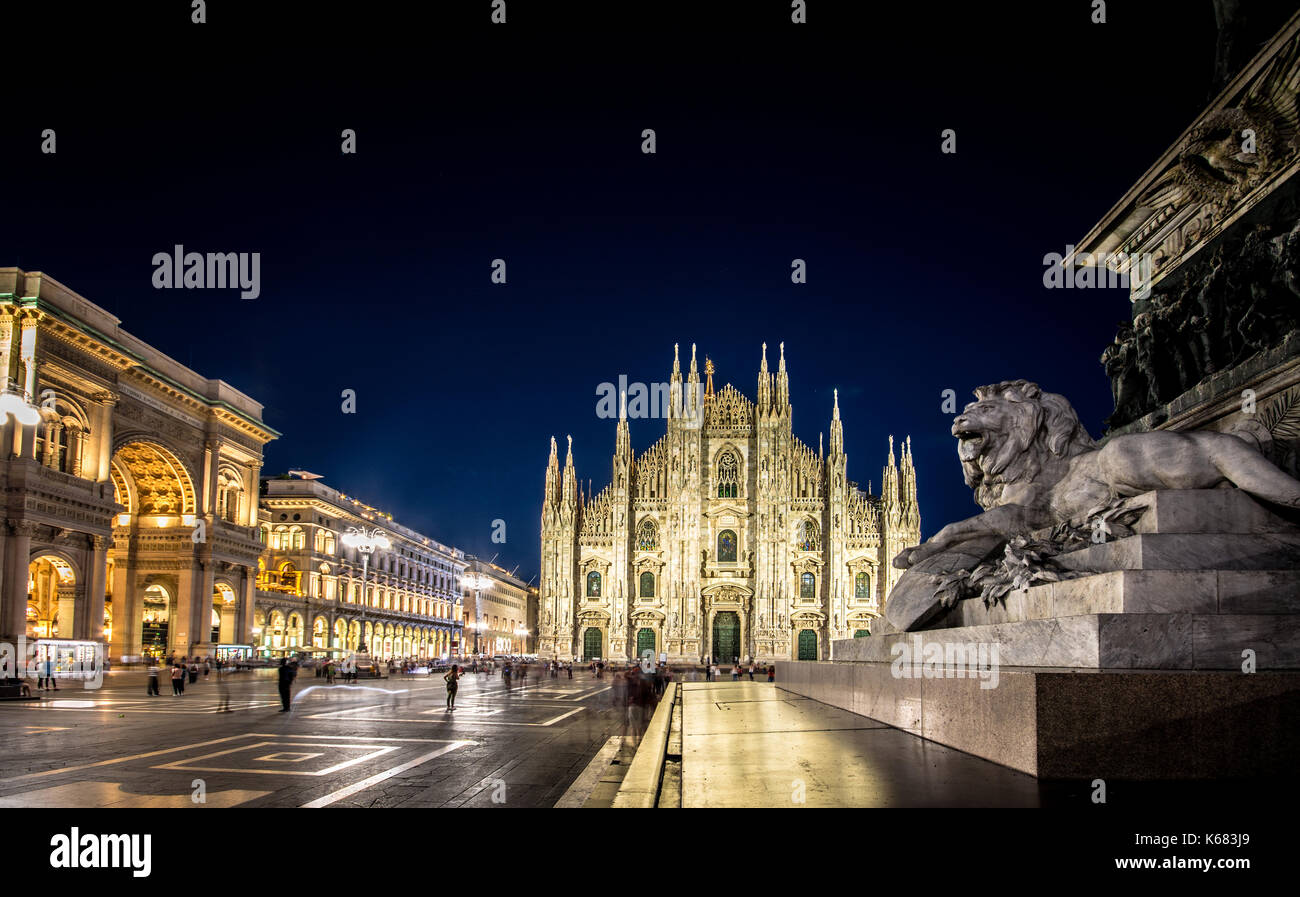 La cathédrale de Milan, Piazza del duomo de nuit, lombardia, Italie Banque D'Images