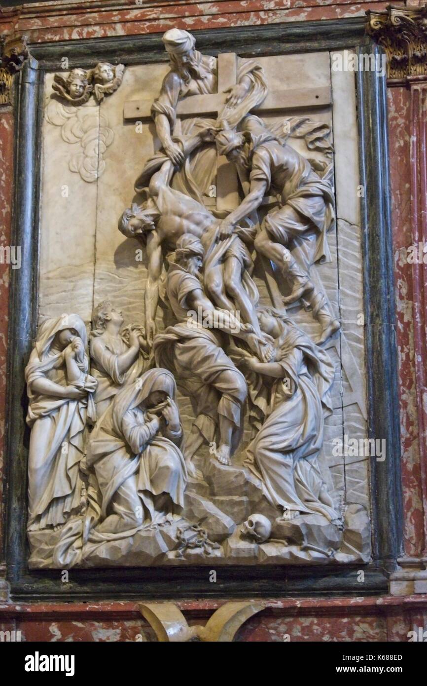 Venise Vénétie Italie. Basilique Santa Maria Gloriosa dei Frari (I), de l'intérieur. Autel des reliques de détails. Deposizione di Cristo, (Déposition de Christ), 1711 par Banque D'Images