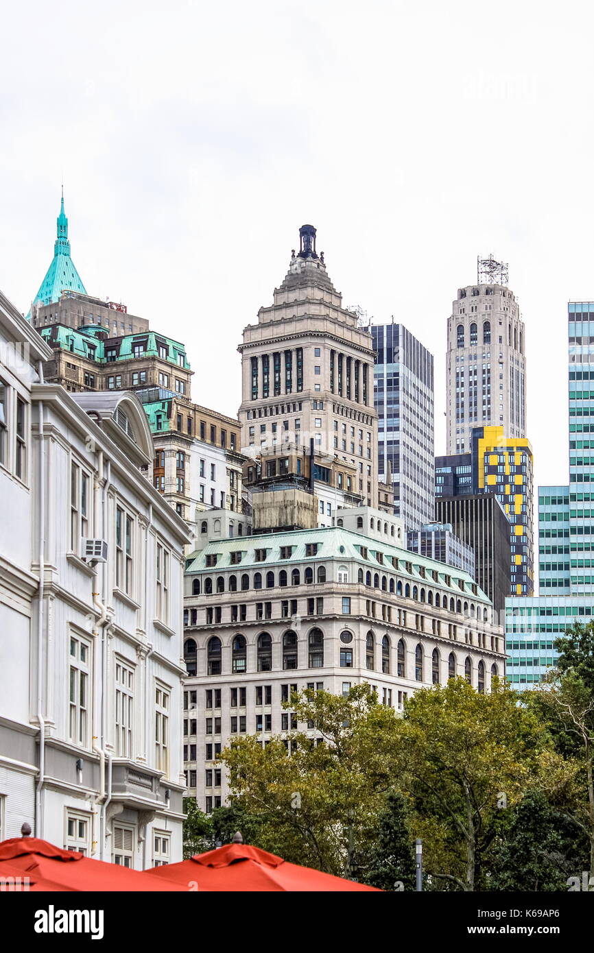 New York, USA - 28 septembre, 2016 : l'architecture de Manhattan vu de Battery Park. Banque D'Images