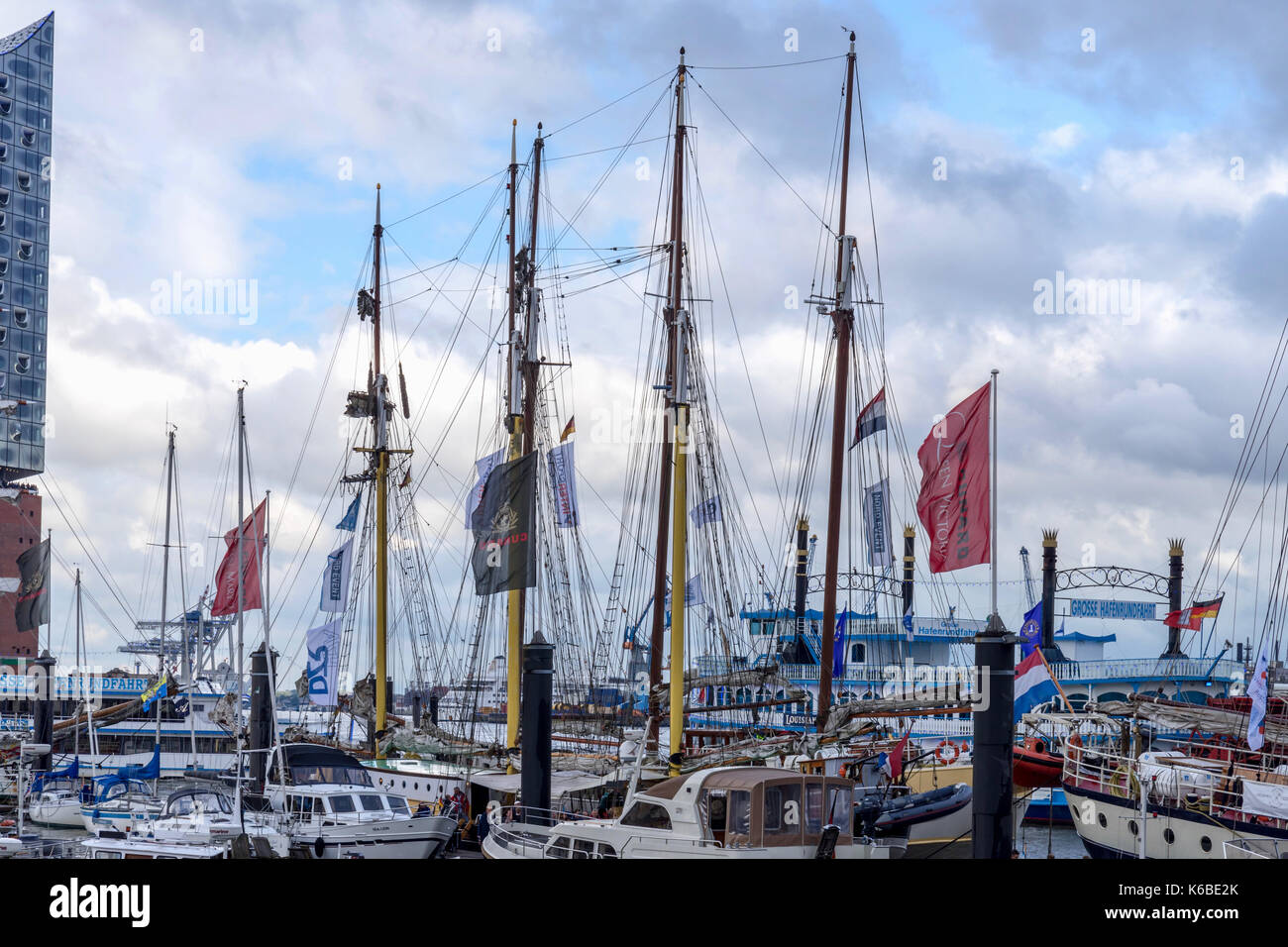 Port de Hambourg 2017 bleu Banque D'Images