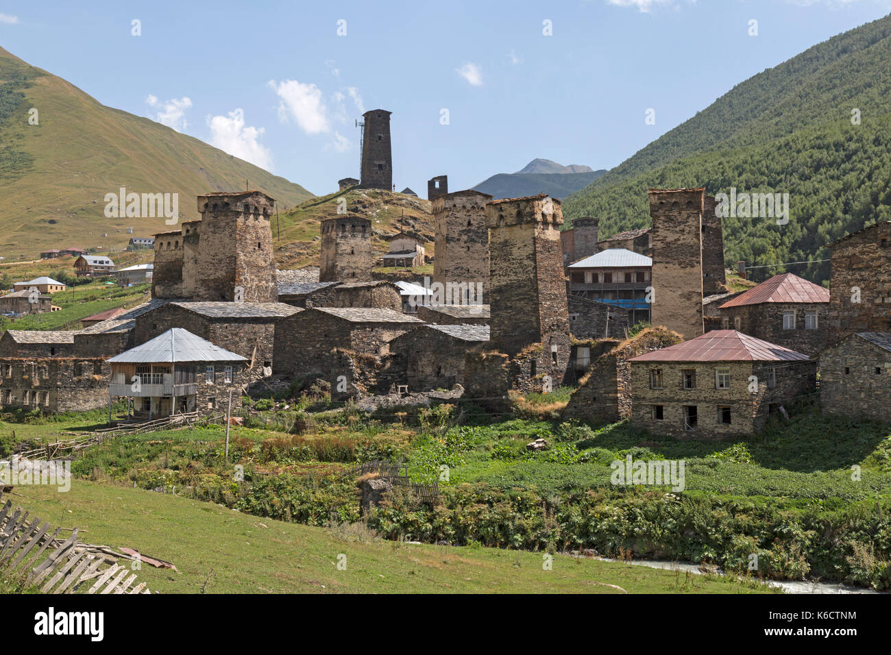 La ville d'Ushguli Svaneti dans la région de l'Arménie. Banque D'Images