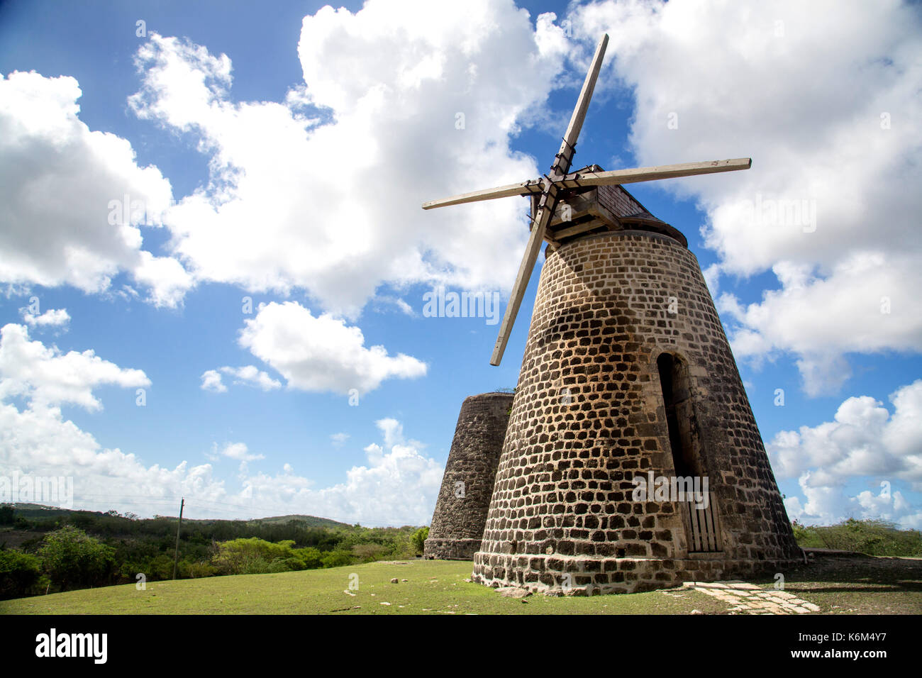 Antigua, ancienne plantation de canne à sucre et wind mill Banque D'Images