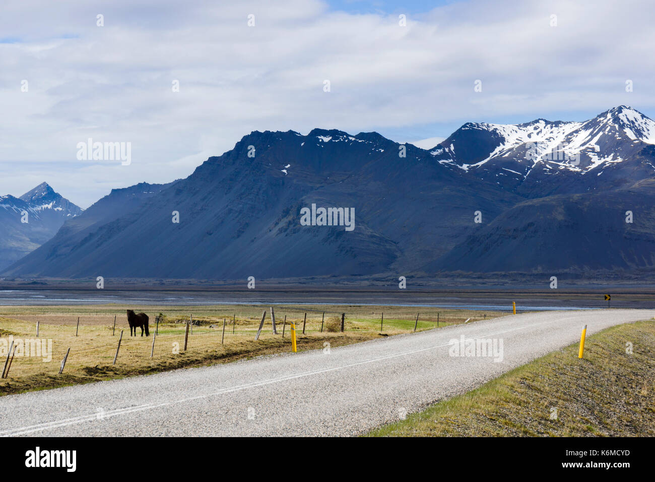 Longez le périphérique islandais, entre Höfn et Djúpivogur Banque D'Images
