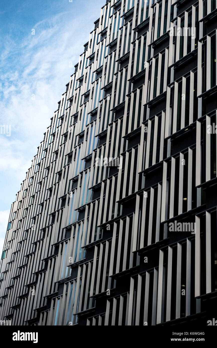 Façade d'un immeuble de bureaux modernes, l'architecture moderne, more london riverside, London, Angleterre, Grande-Bretagne Banque D'Images