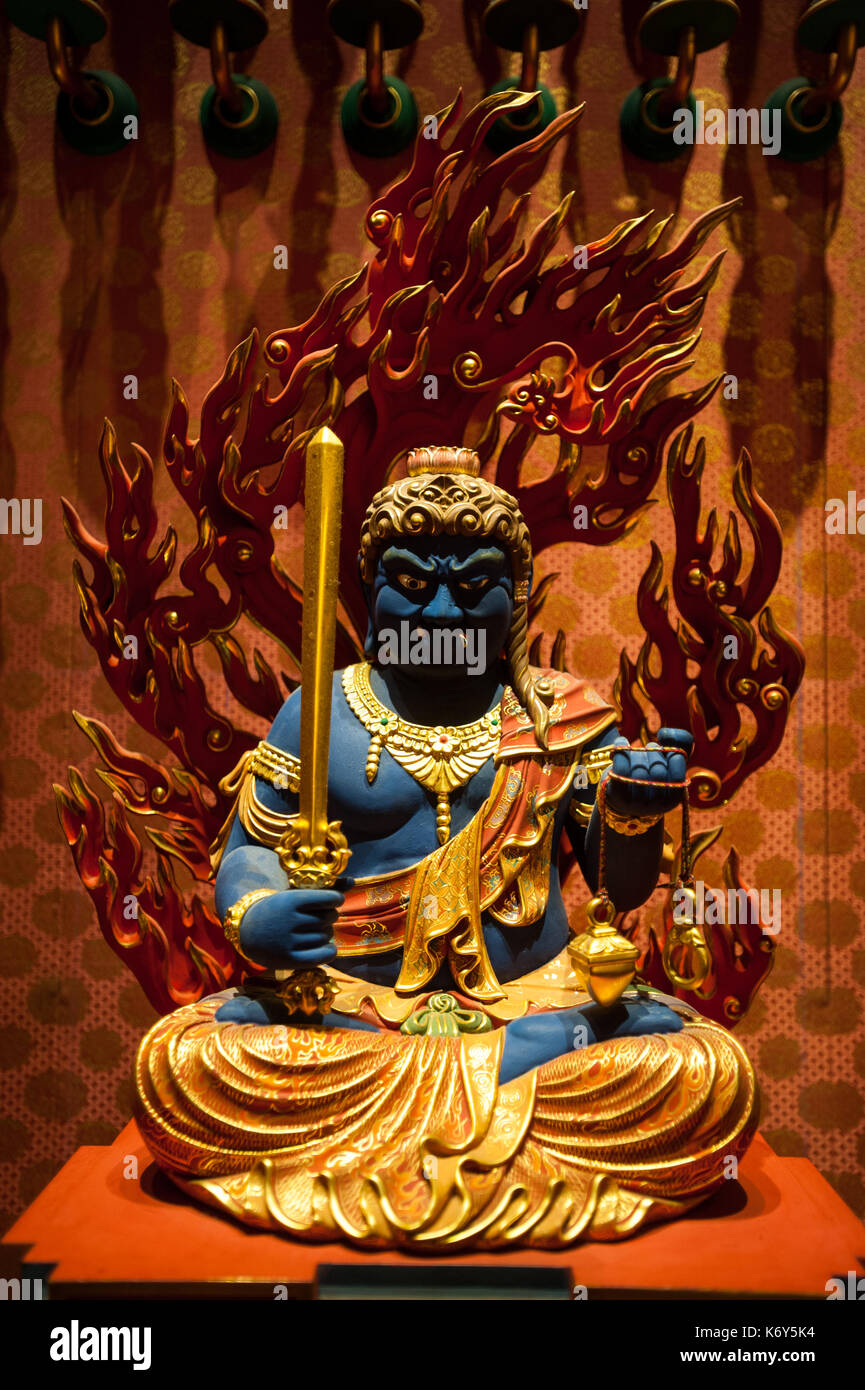 18.01.2017, Singapour, République de Singapour, en Asie - une figure à l'intérieur de l'buddha tooth relic temple dans le quartier chinois de Singapour. Banque D'Images