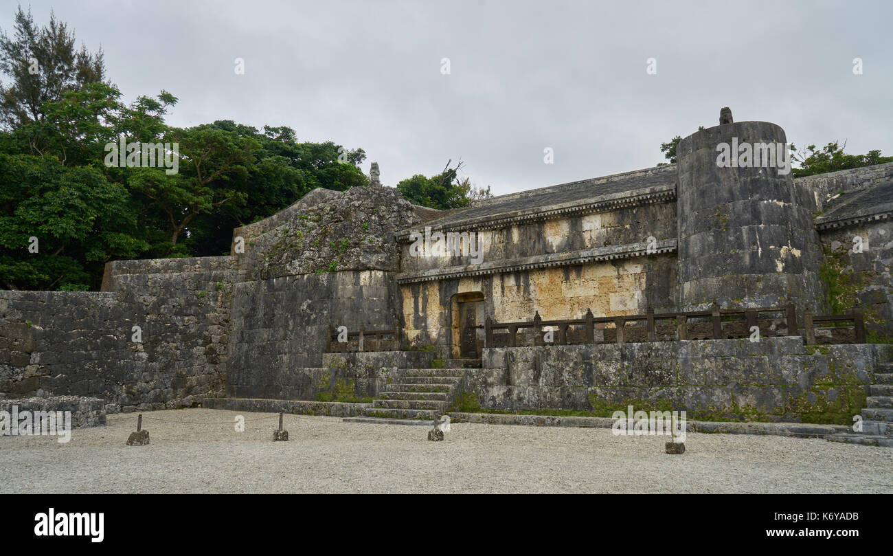 Mausolée Tamaudun à Okinawa, au Japon. Le Mausolée Royal, inscrit sur le registre des sites du patrimoine mondial Banque D'Images