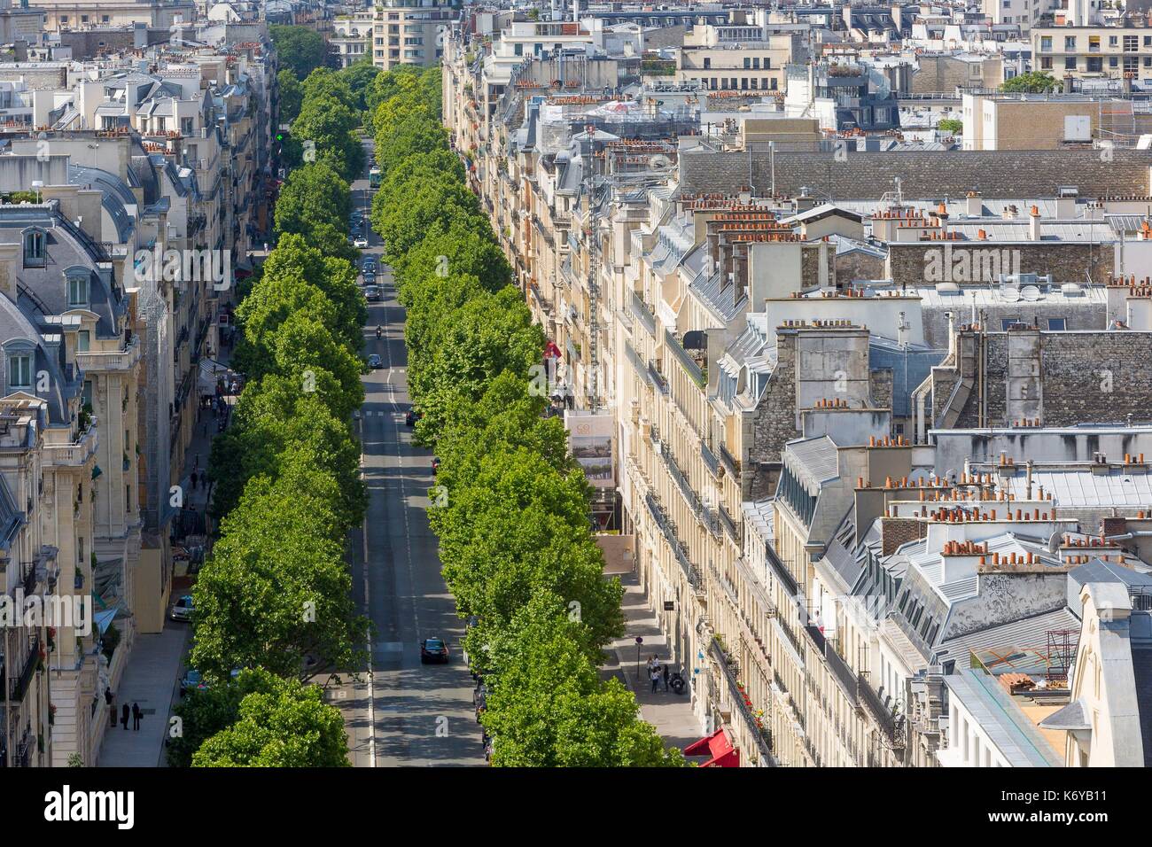 France, Paris, l'Avenue Mac Mahon Banque D'Images