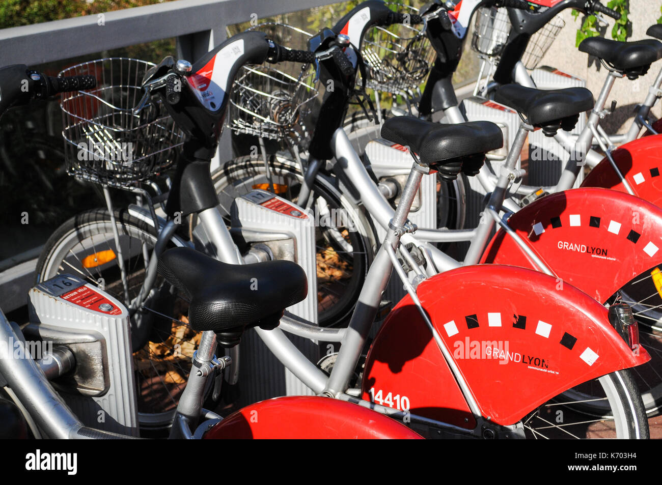 Velov, un service de location de vélos en libre-service à Lyon, Lyon,  France Photo Stock - Alamy