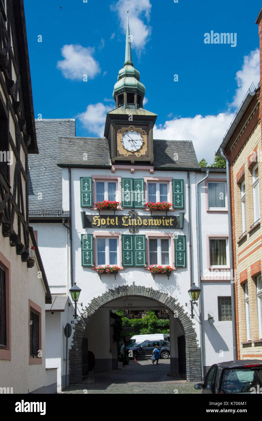 Drosselgasse (lane) à Rudesheim, vallée du Haut-Rhin moyen, Allemagne Banque D'Images