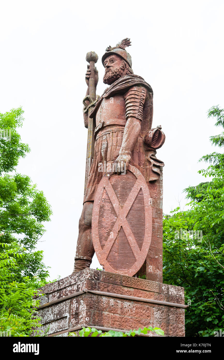 Monument William Wallace William Wallace. était un chevalier écossais et le grès rouge monument est situé près de melrose dans les Scottish Borders. Banque D'Images