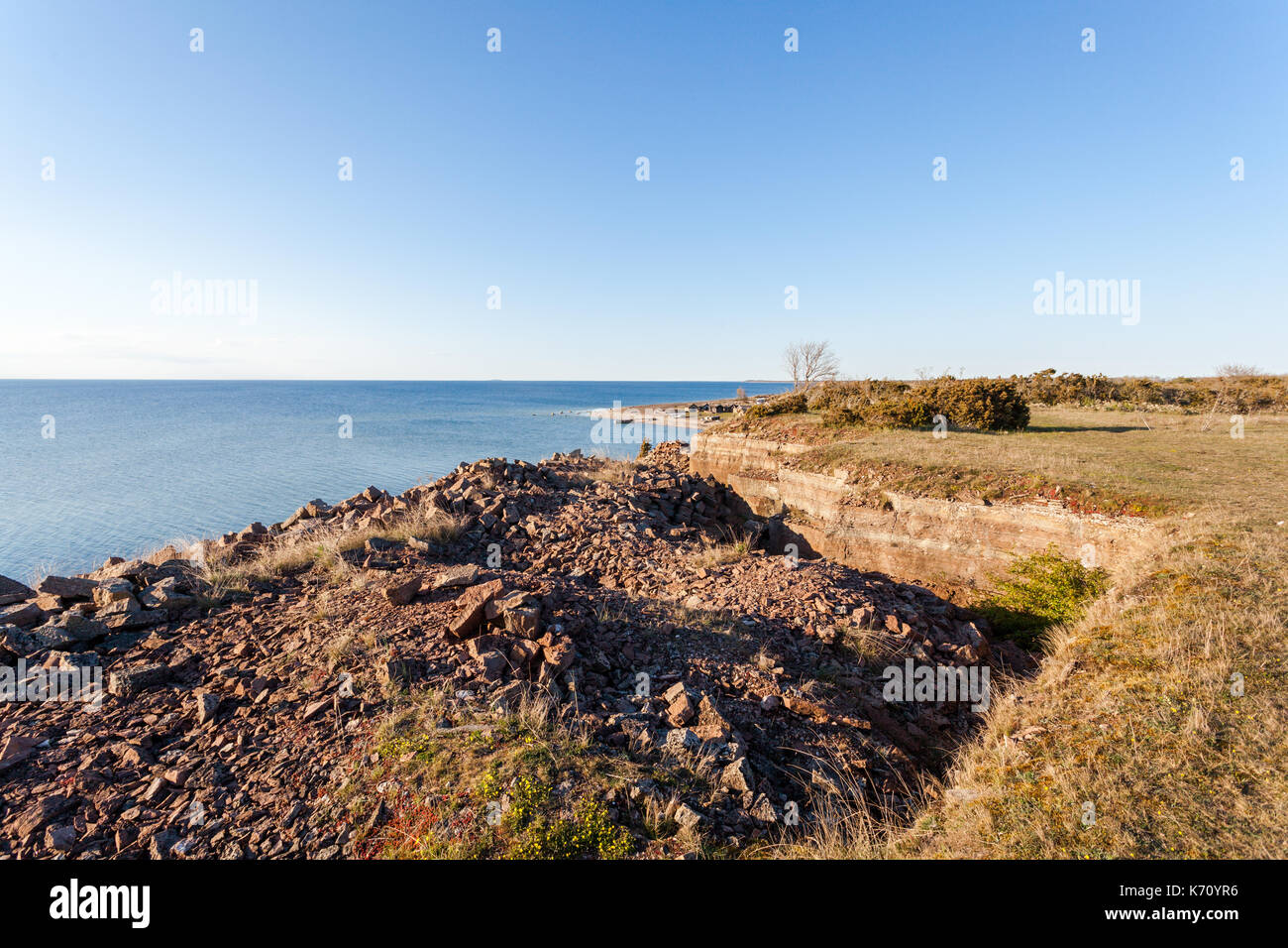 Destruction érosionnelle de la côte calcaire de l'Öland Suède Banque D'Images