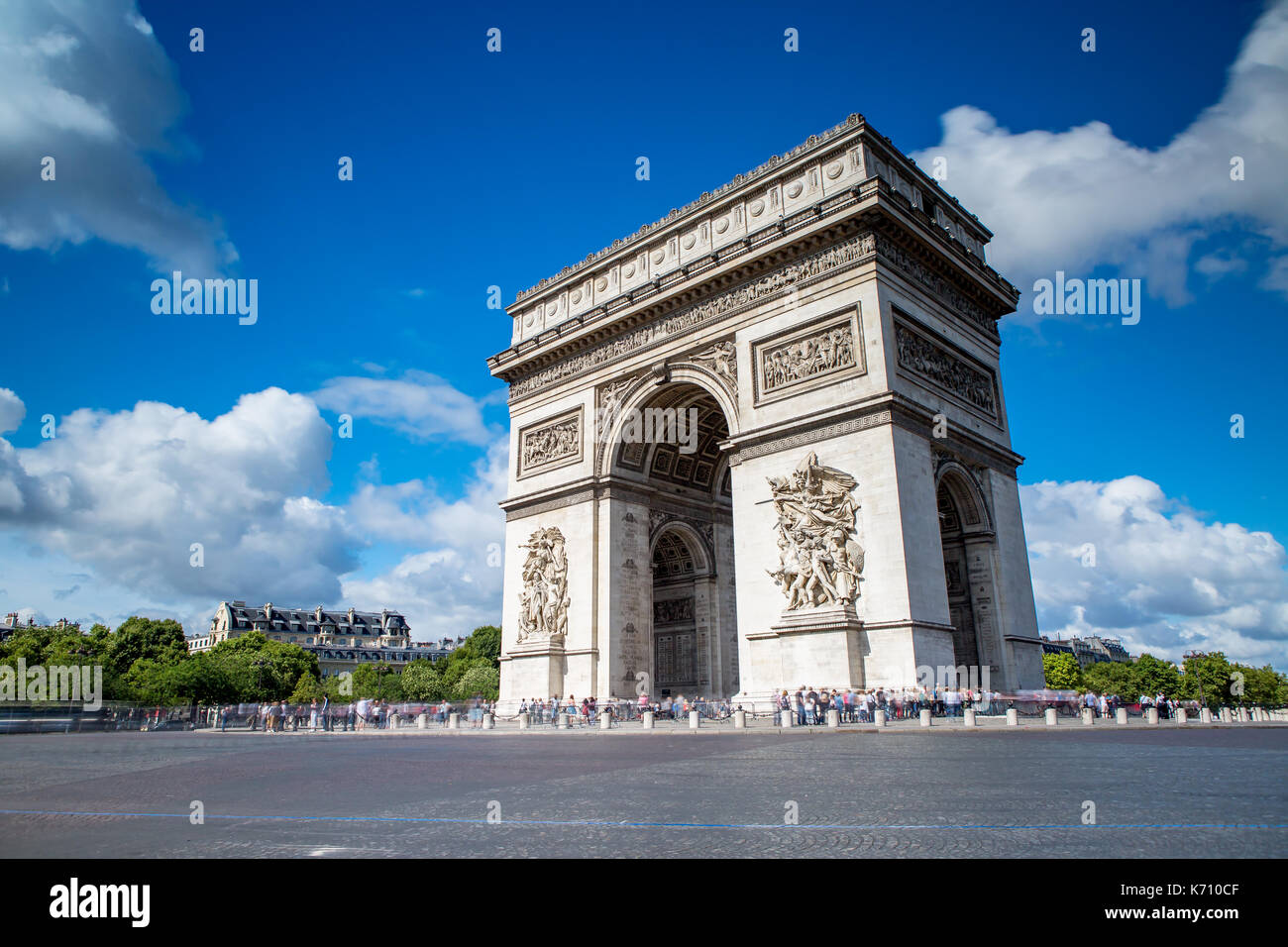 Arc de Triomphe sur les Champs Elysées à Paris Banque D'Images