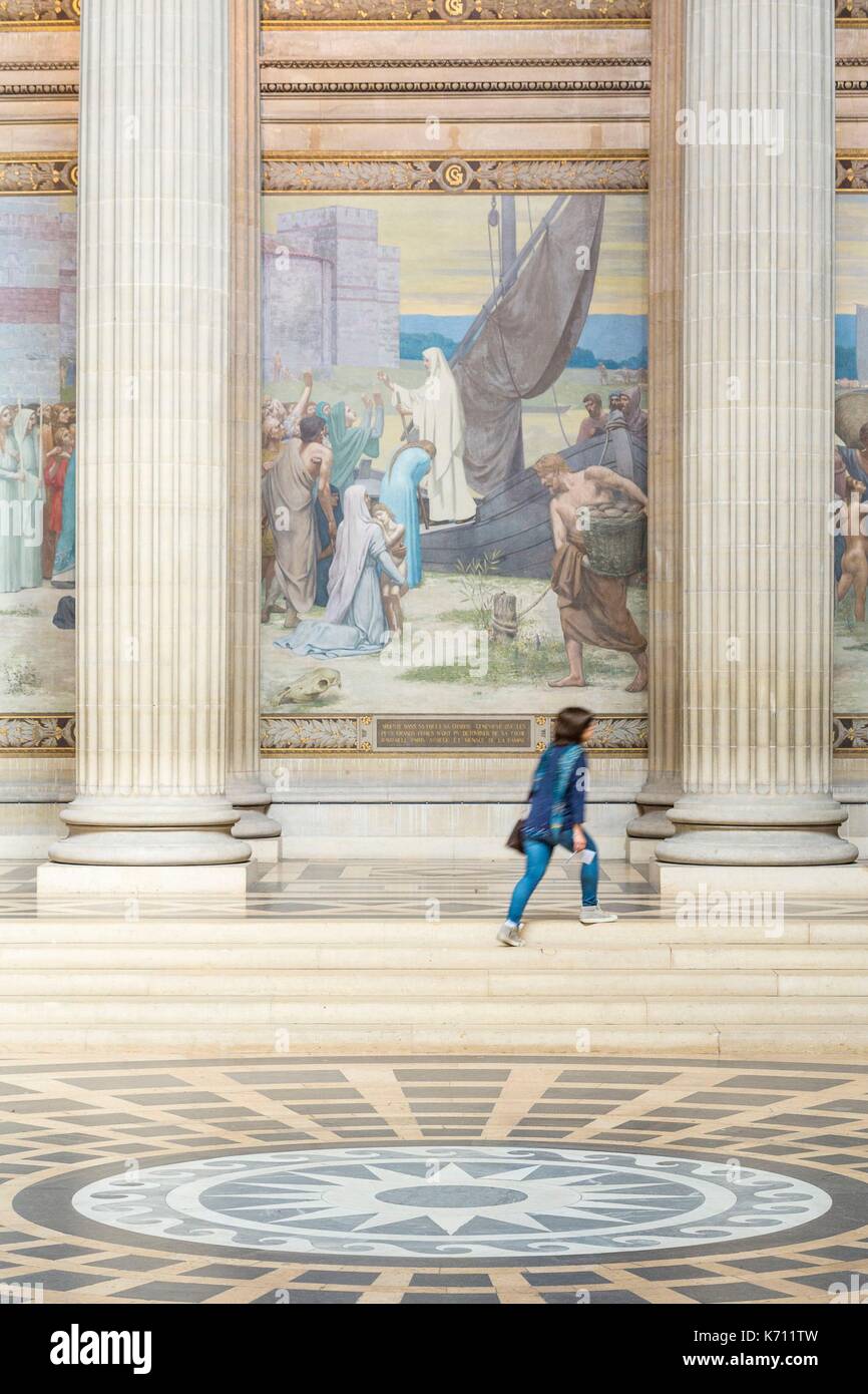 France, Paris, Quartier Latin, Panthéon (1790) de style néo-classique, décoration murale de l'artiste Pierre Cécile Puvis de Chavannes représentant Saint Genevieve fourniture de Paris (1897) Banque D'Images