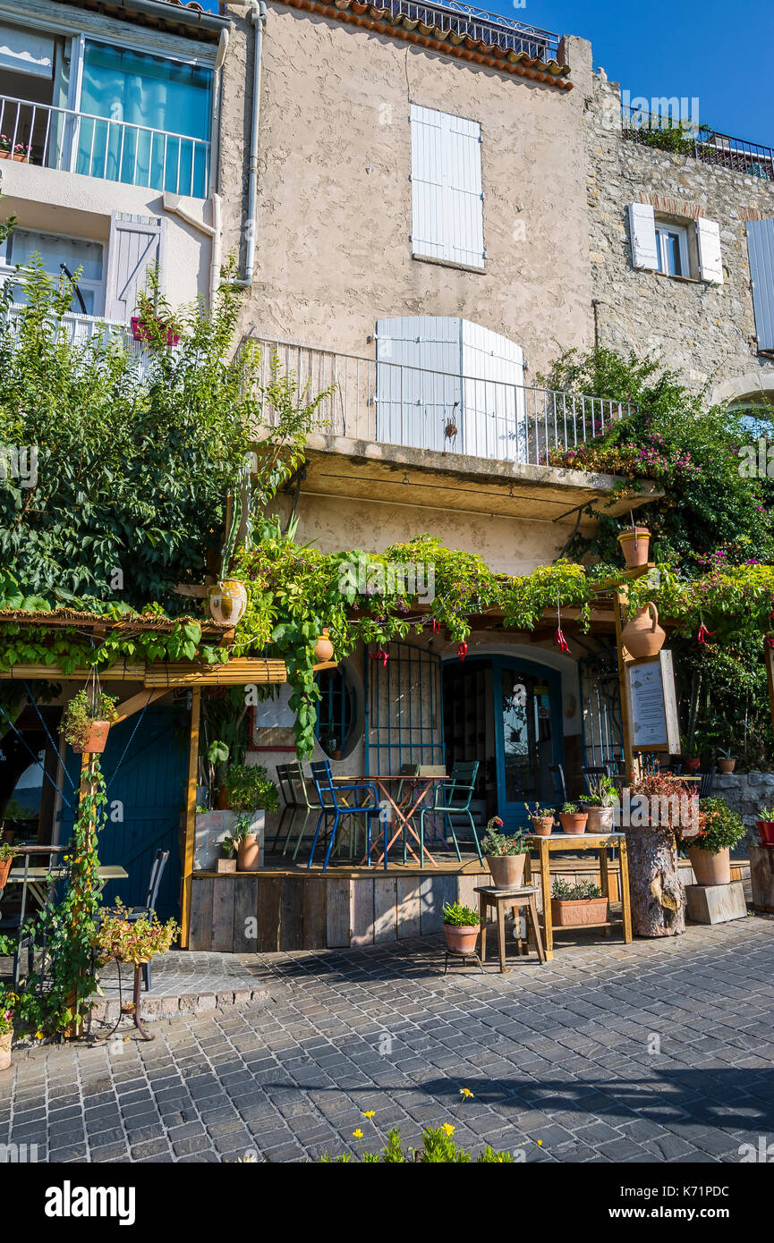 VILLAGE MÉDIÉVAL DU CASTELLET, VAR 83 FRANCE Banque D'Images