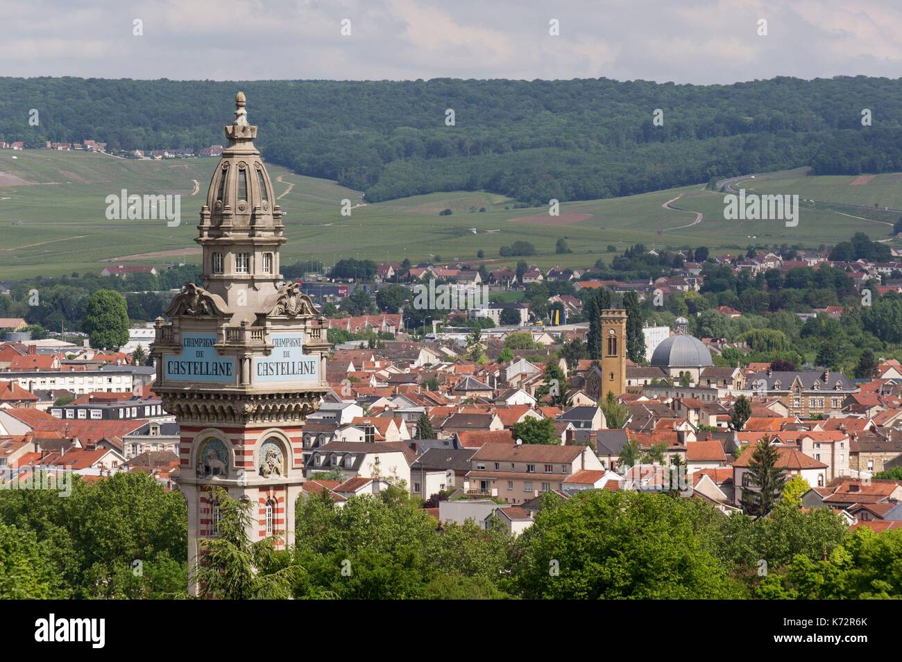 France Marne Epernay Vue De Champagne De Castellane Tour