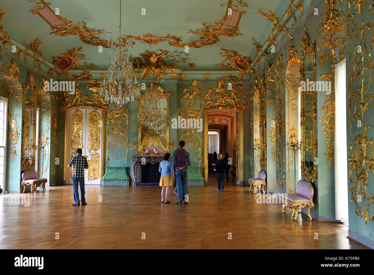 Allemagne, Berlin, Charlottenburg, le château de Charlottenburg château a été la résidence d'été des rois de Prusse Goldene Galerie (Galerie dorée) avec un style rococo est un ancien salon de musique et danse Banque D'Images
