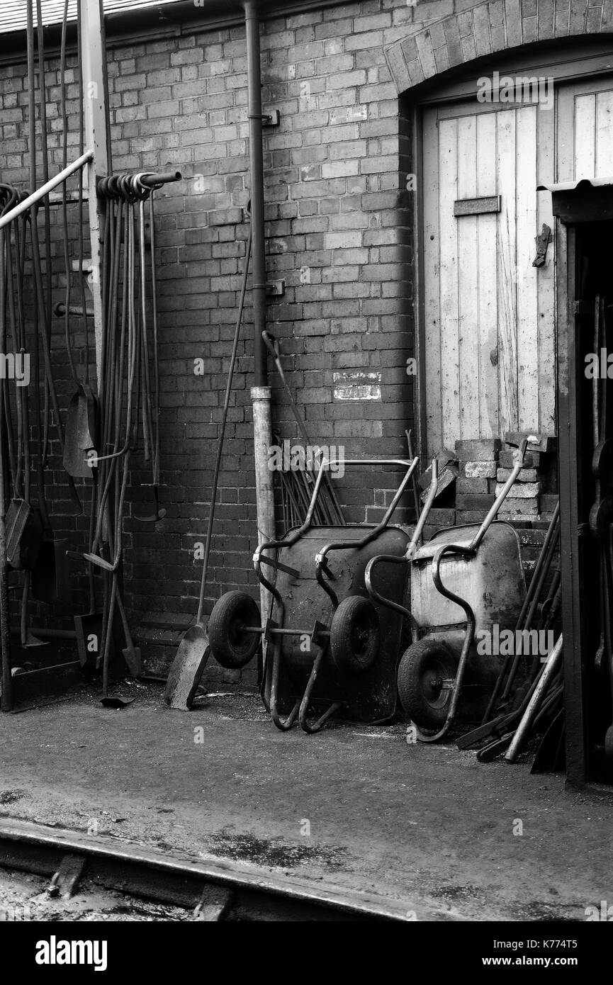 Fire-fers à repasser et des brouettes à bridgnorth. severn Valley Railway. Banque D'Images