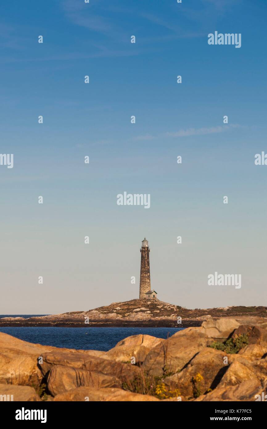 United States, Cape Ann, Rockport, Thatcher Island phare nord, coucher du soleil Banque D'Images
