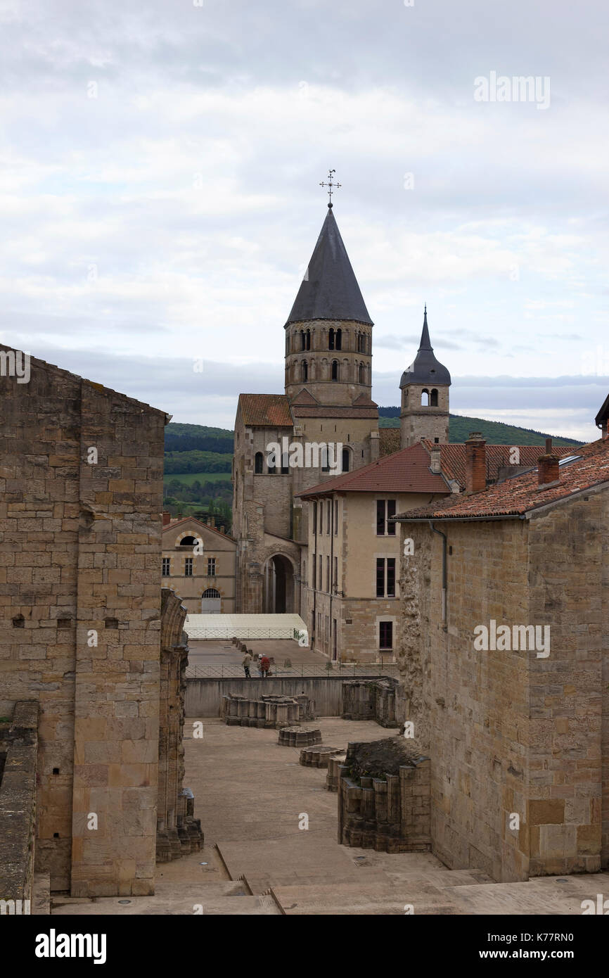 Cluny, france - avril 2014 ; ruines de l'abbaye de Cluny. Banque D'Images