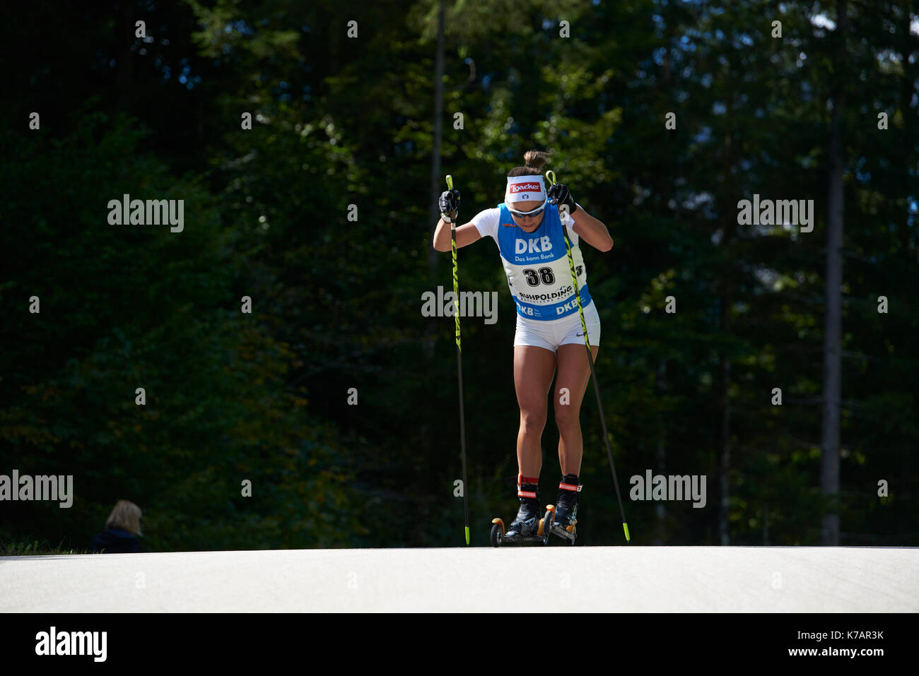 Inzell, Allemagne. 15 sep, 2017. Dorothea wierer de l'Italie au cours de la Deutsche meisterschaft 2017 biathlon ski de skating wettkampf, speziallanglauf ft 6 km frauen crédit : marcel laponder/Alamy live news Banque D'Images