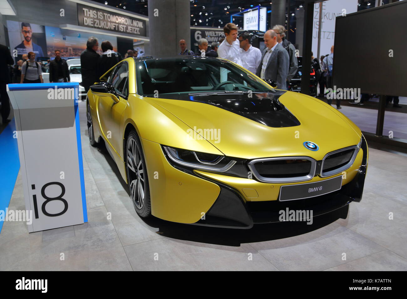 Francfort, Allemagne. Sep 15, 2017. d'automobiles du monde entier présentent leurs derniers modèles et concept cars lors de l'iaa exhibiton. Location de voitures électriques et hybrides ont été au centre de l'attention. crédit : Uwe deffner/Alamy live news Banque D'Images