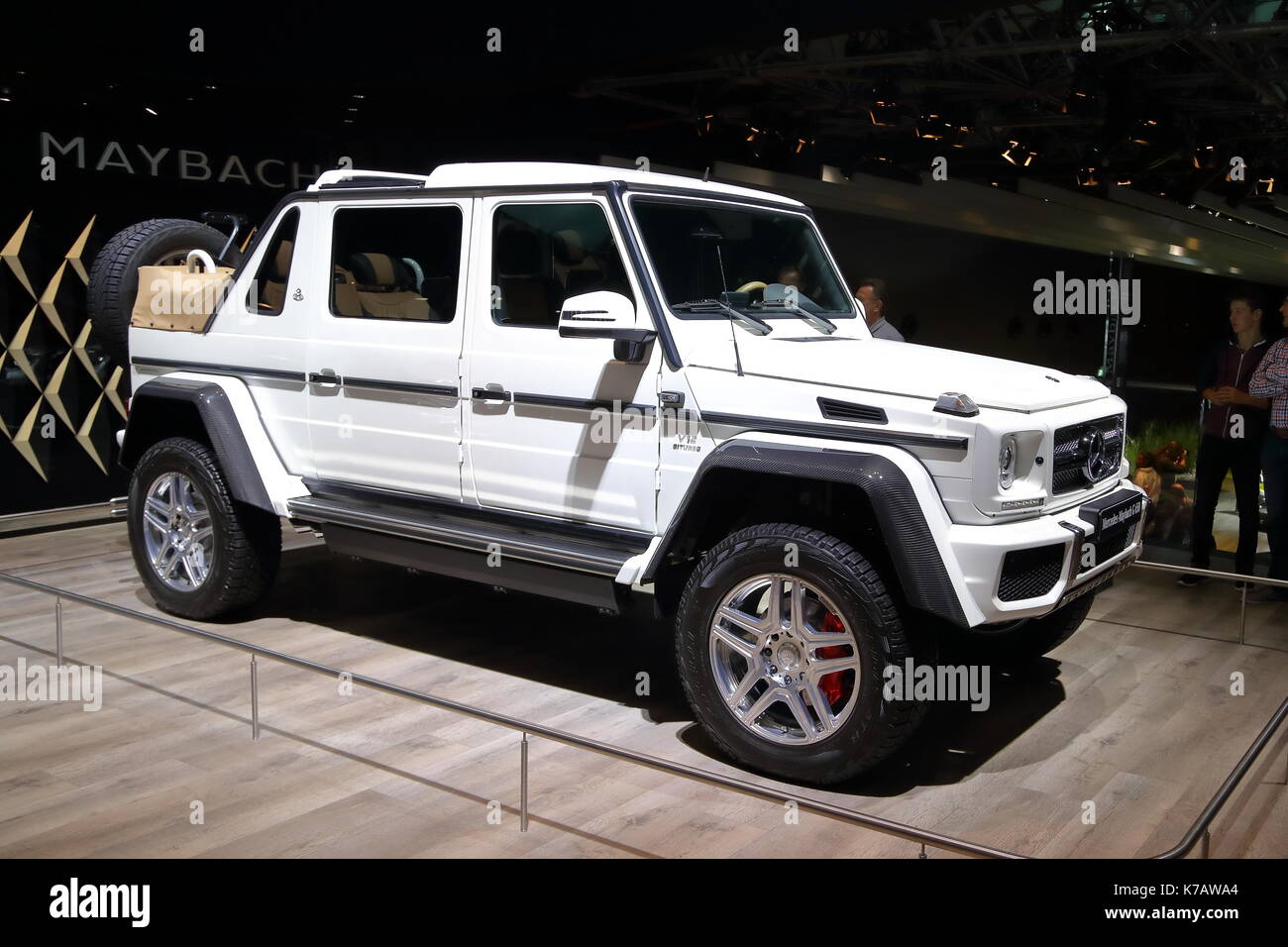 Francfort, Allemagne. Sep 15, 2017. d'automobiles du monde entier présentent leurs derniers modèles et concept cars lors de l'iaa exhibiton. Location de voitures électriques et hybrides ont été au centre de l'attention. crédit : Uwe deffner/Alamy live news Banque D'Images