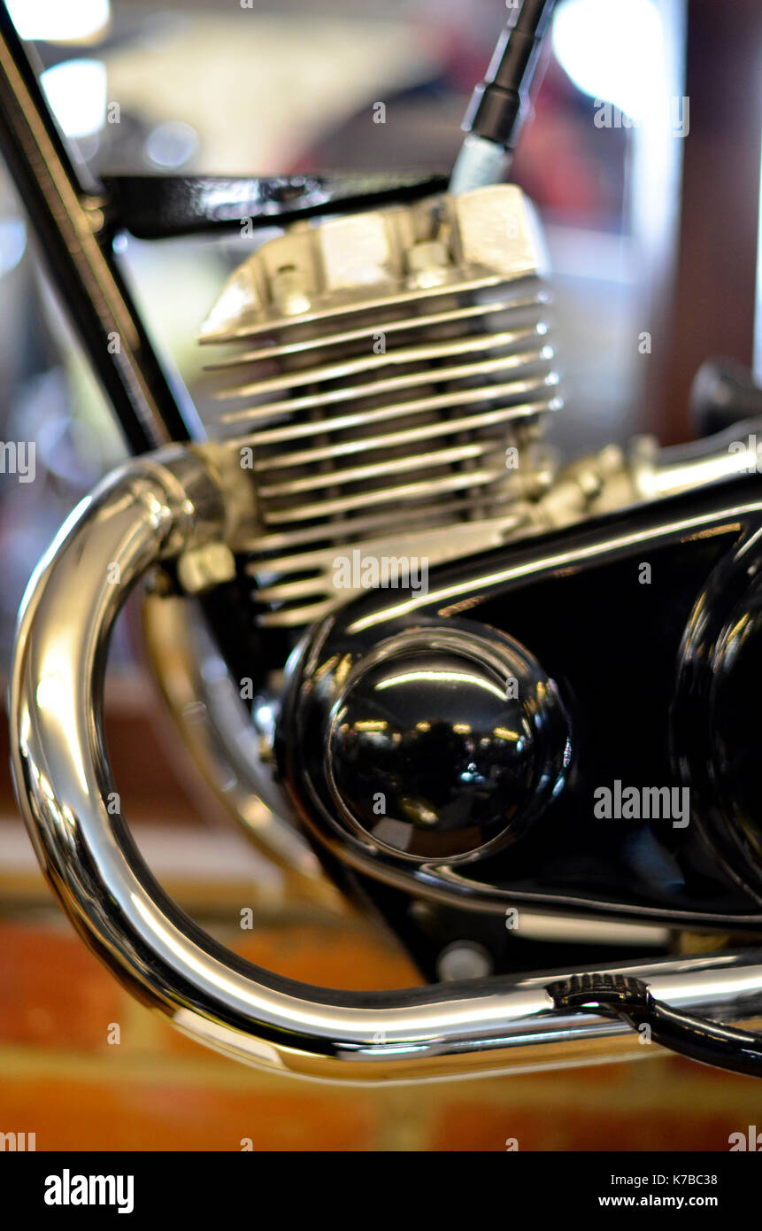 Prototype Triumph 200cc 2 cylindres 2-temps moteur de moto Banque D'Images