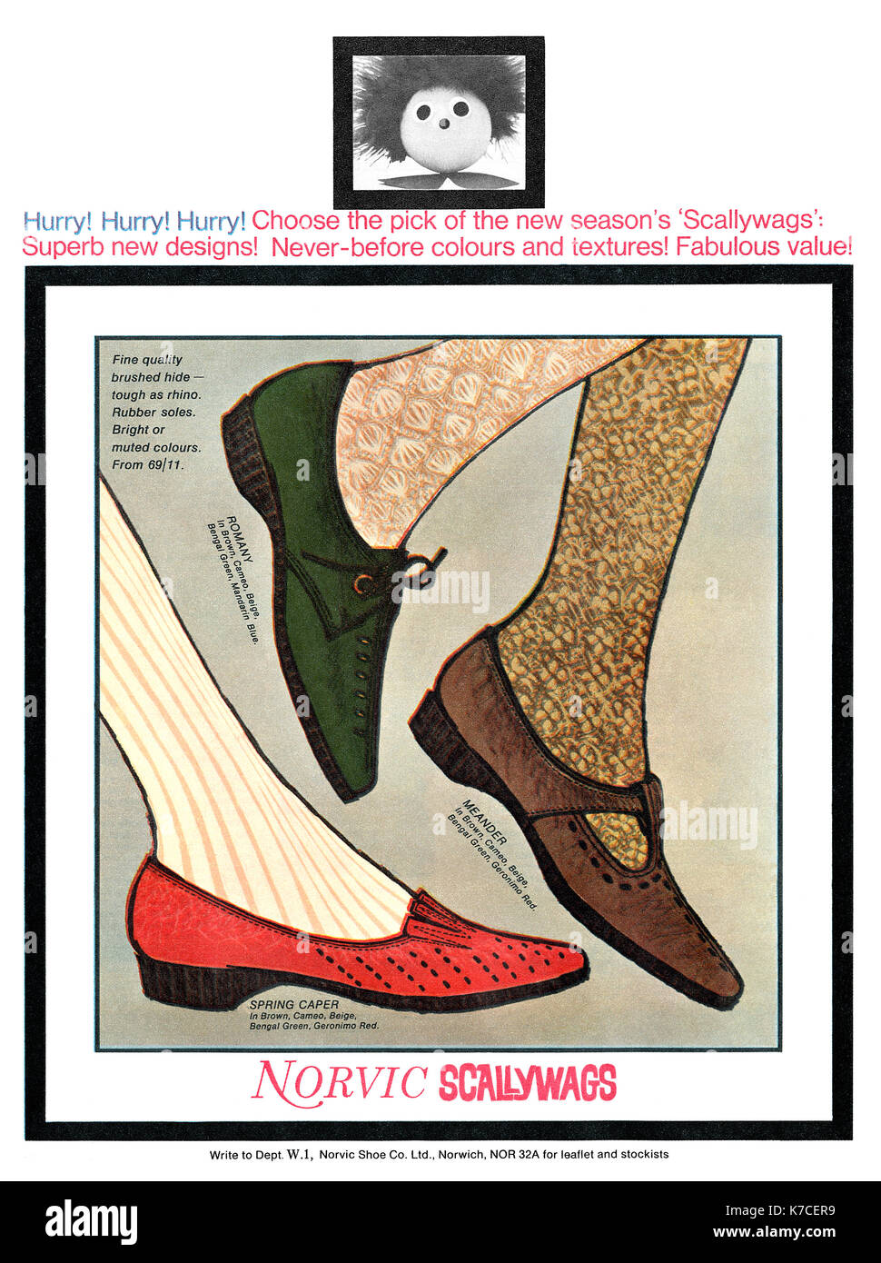 1966 La publicité pour les chaussures par Norvic Scallywags. Banque D'Images