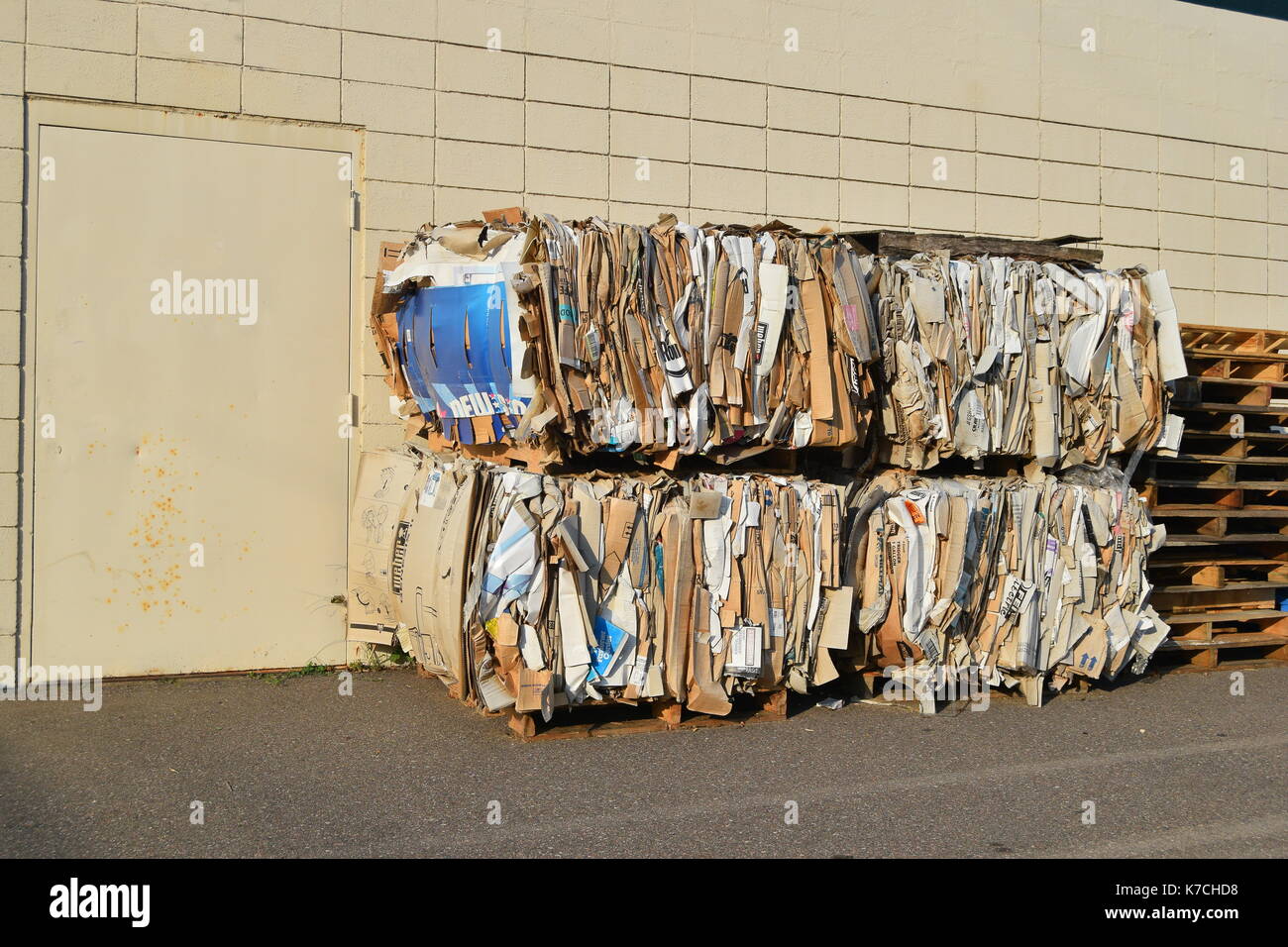 11 septembre 2017 - chippewa falls, Wisconsin : livré en carton pour recyclage de Chippewa Falls, Wisconsin, le 11 septembre, 2017 Banque D'Images