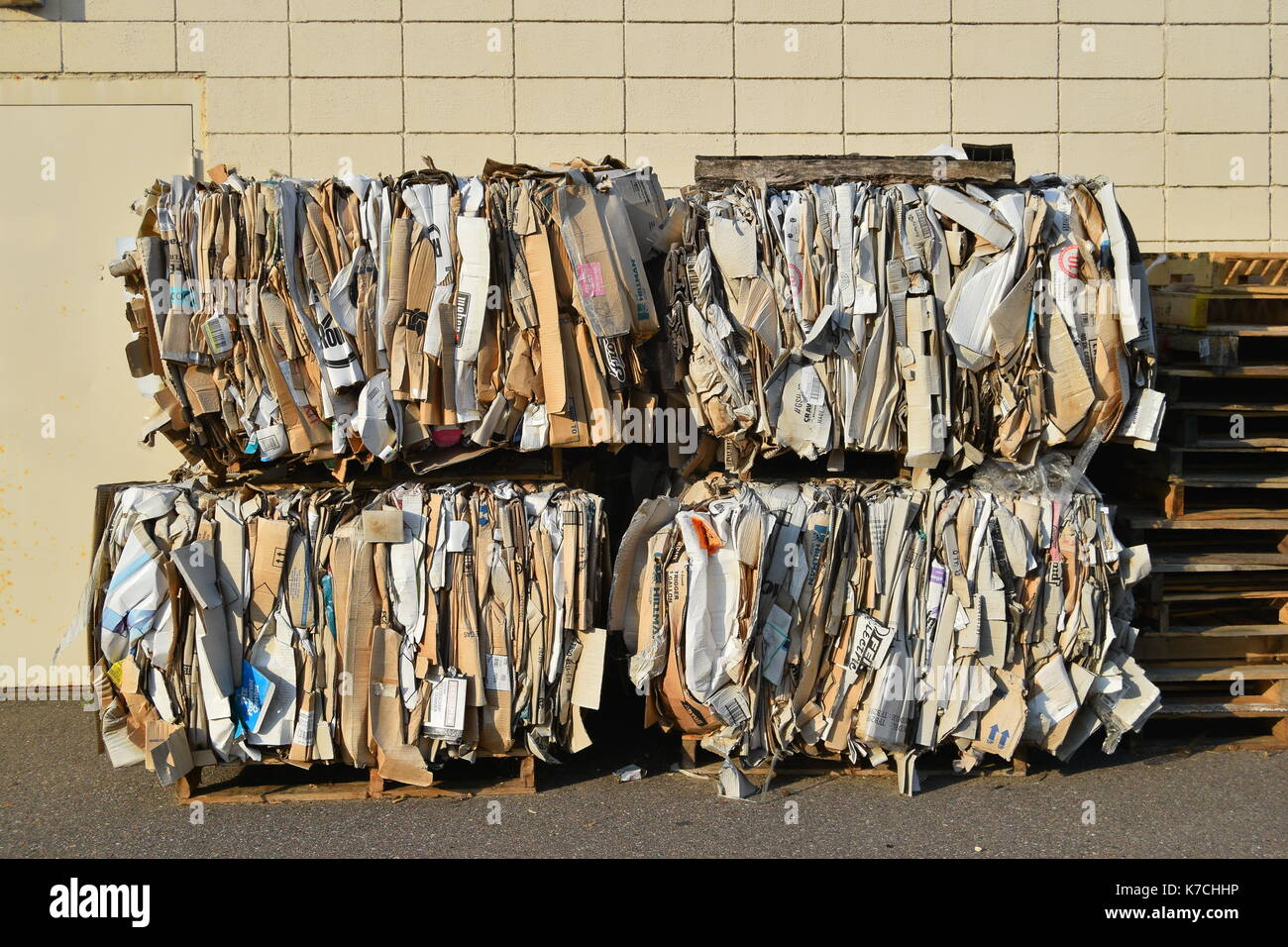 11 septembre 2017 - chippewa falls, Wisconsin : livré en carton pour recyclage de Chippewa Falls, Wisconsin, le 11 septembre, 2017 Banque D'Images