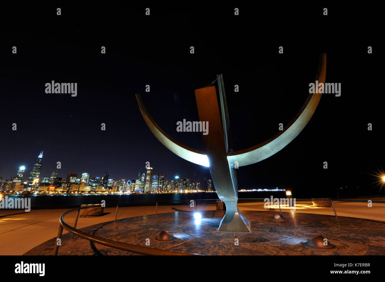 Vue panoramique sur le cadran solaire à Chicago, une nuit claire Banque D'Images