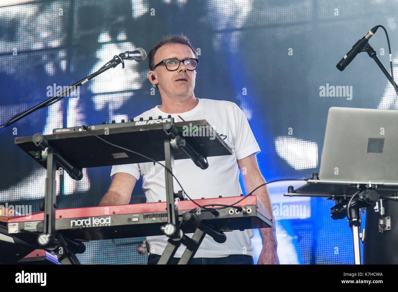 Birmingham, UK. 15 Sep, 2017. Leftfield lire la première nuit de au-delà de la voie ferrée à Digbeth, Birmingham le 15 septembre 2017. Credit : Ken Harrison/Alamy Live News Banque D'Images