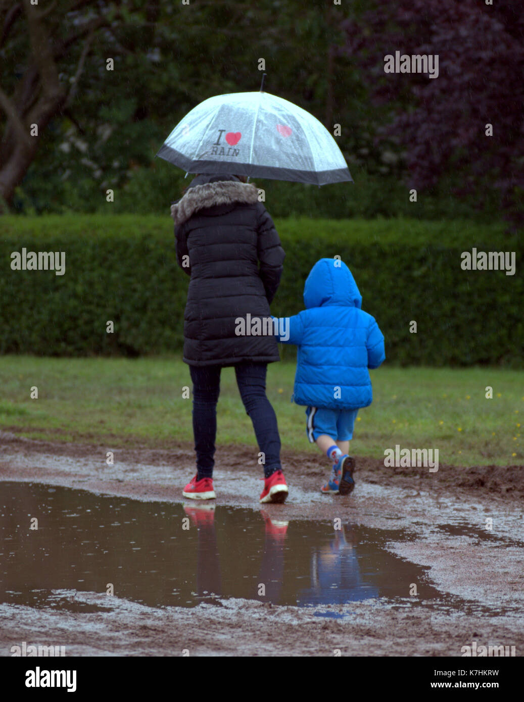Glasgow, Ecosse, Royaume-Uni. 16 septembre. knightswood park fun day a été plu sur la population, s'est battu dans le mauvais temps .credit gerard ferry/Alamy news Banque D'Images