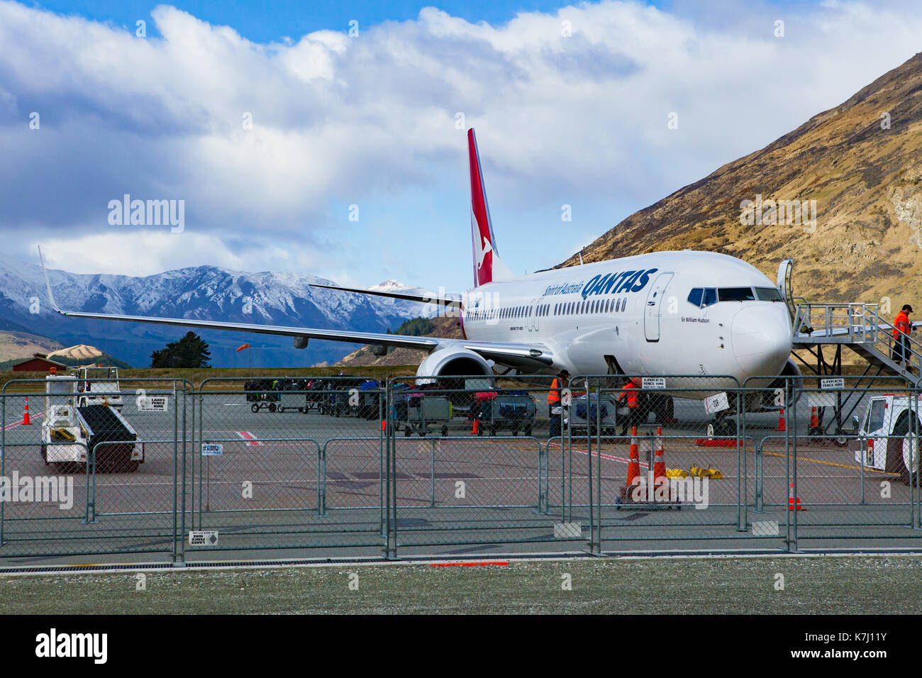 Queenstown Nouvelle Zelande - septembre6,2015 : compagnie aérienne Qantas avion passager chargement appartenant à l'aéroport de Queenstown Nouvelle-Zélande des terres du sud Banque D'Images
