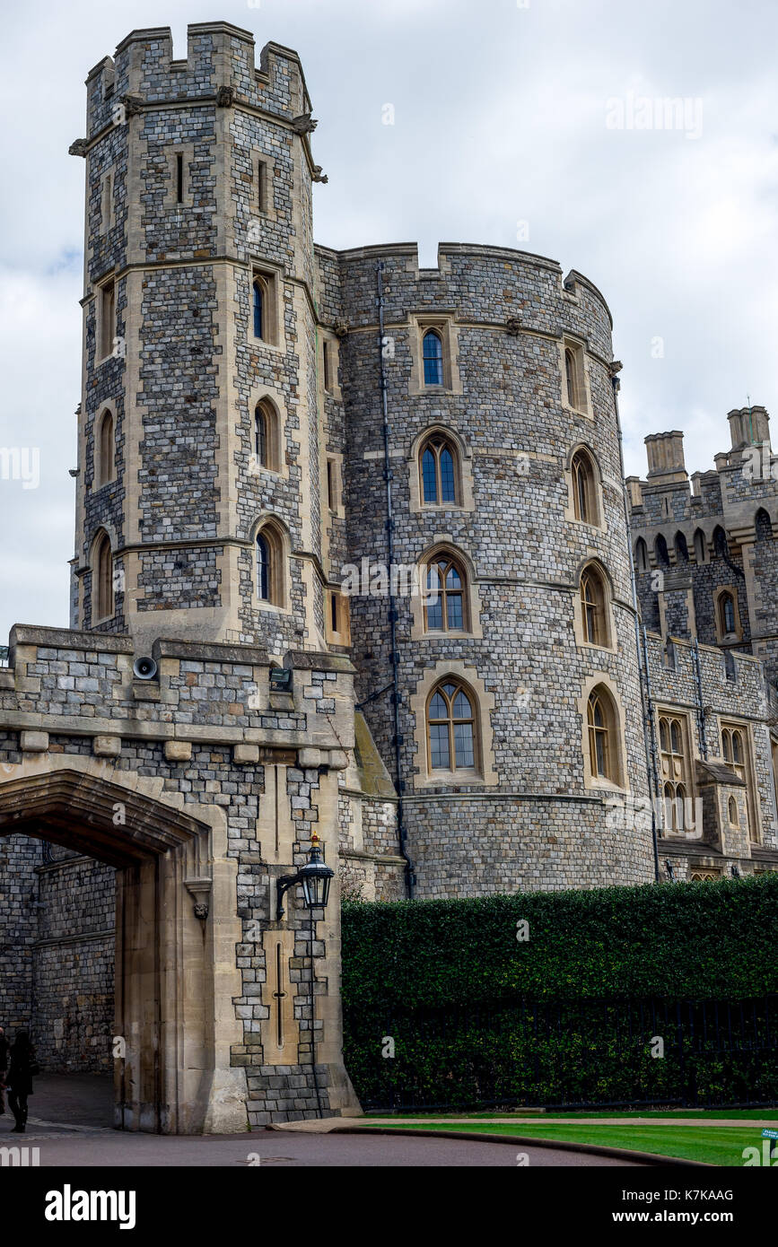 Porte d'entrée et tour du château du château de Windsor, comté de Berkshire, Angleterre Banque D'Images