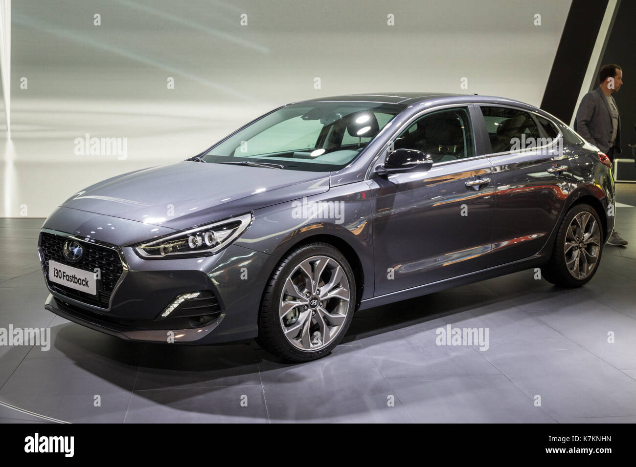 Hyundai i30 fastback Banque de photographies et d'images à haute résolution  - Alamy
